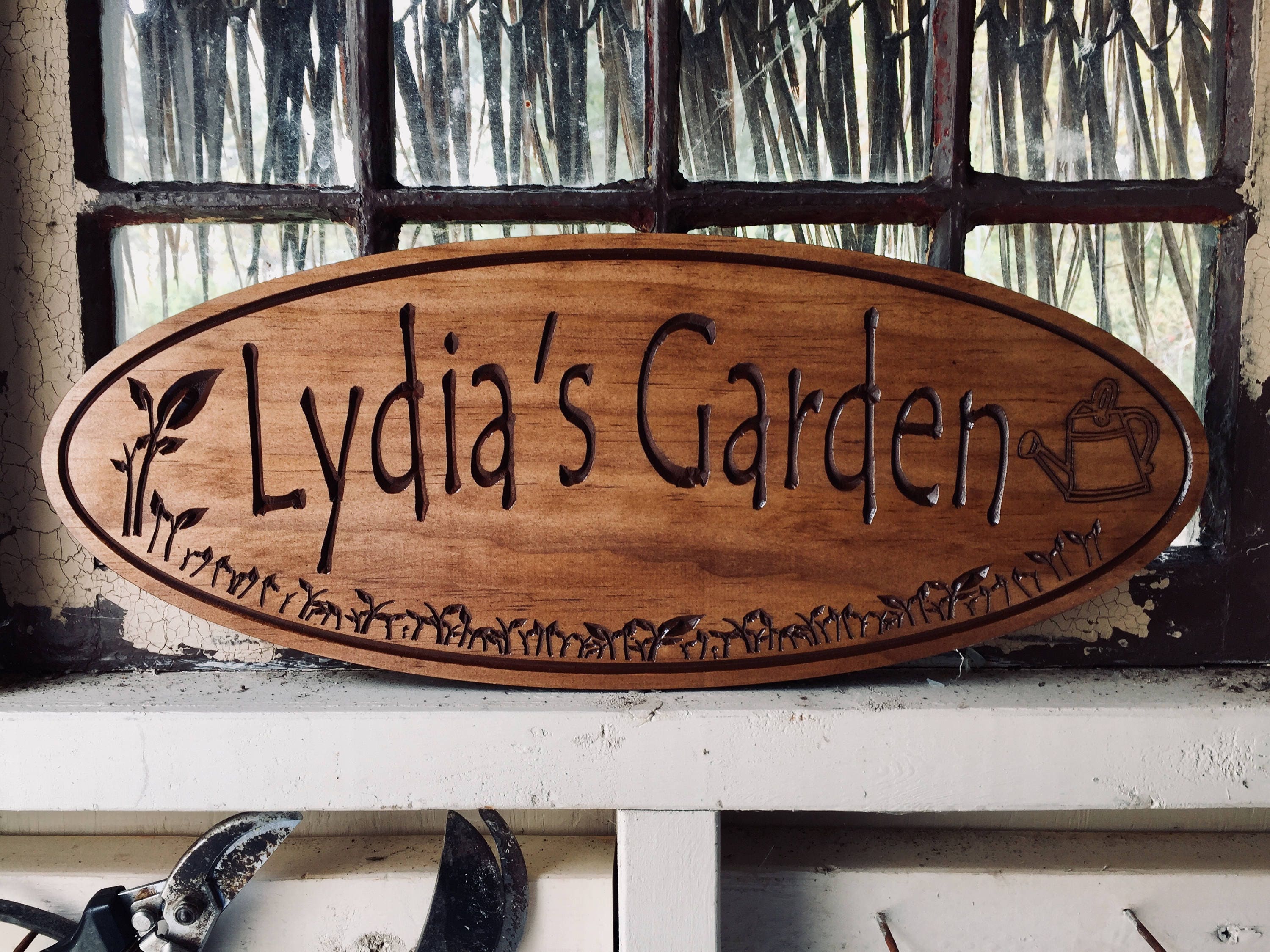 Custom Wood Sign for Garden, Personalizable gift, Welcome Sign, New Home gift, Greenhouse she shed Signs, Mothers Day Gift