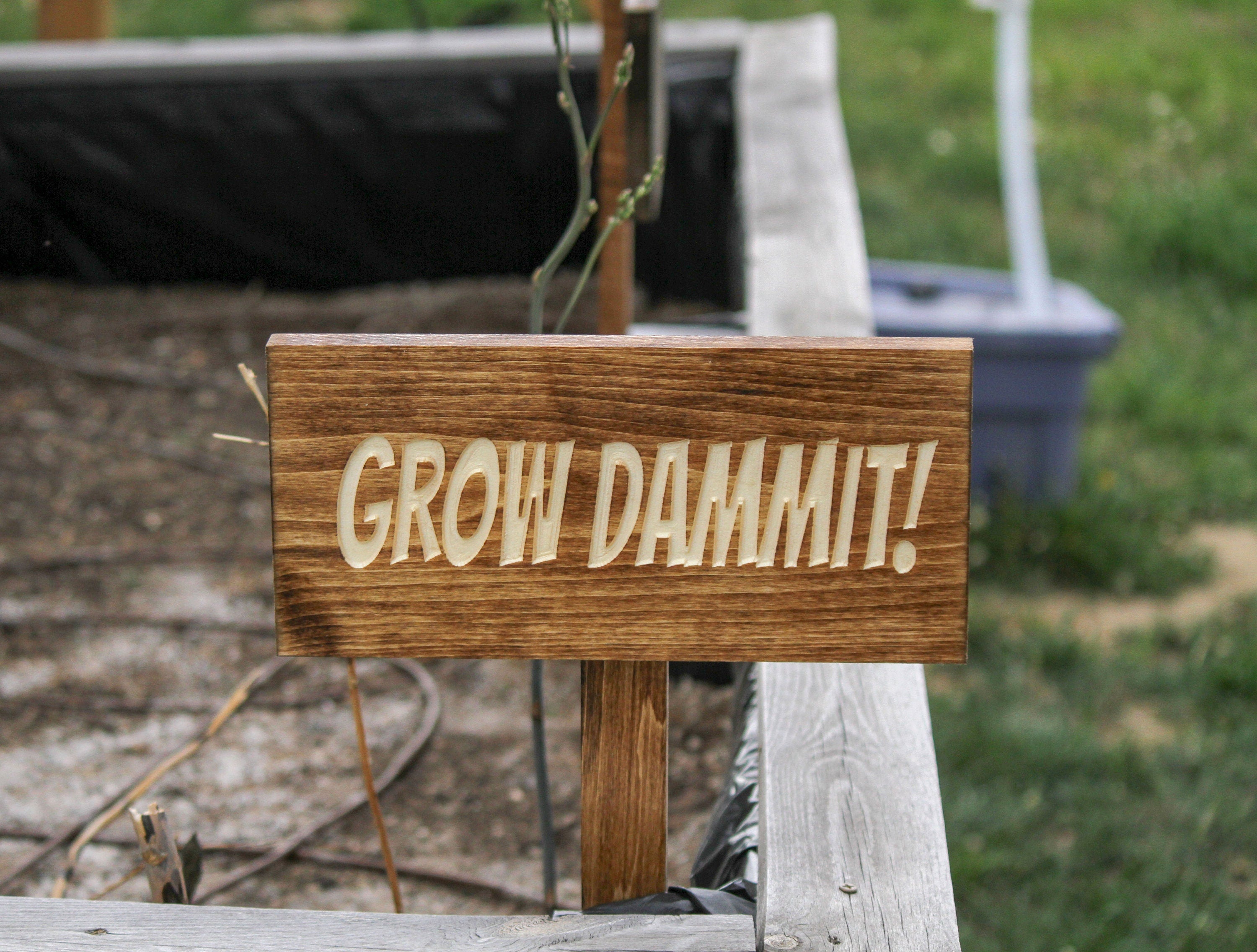 Wooden Garden Sign, Custom Garden Planter, Raised Garden Bed Decor, Personalized Outdoor Sign, Grandmas Garden Art, Custom Wood Planter Sign