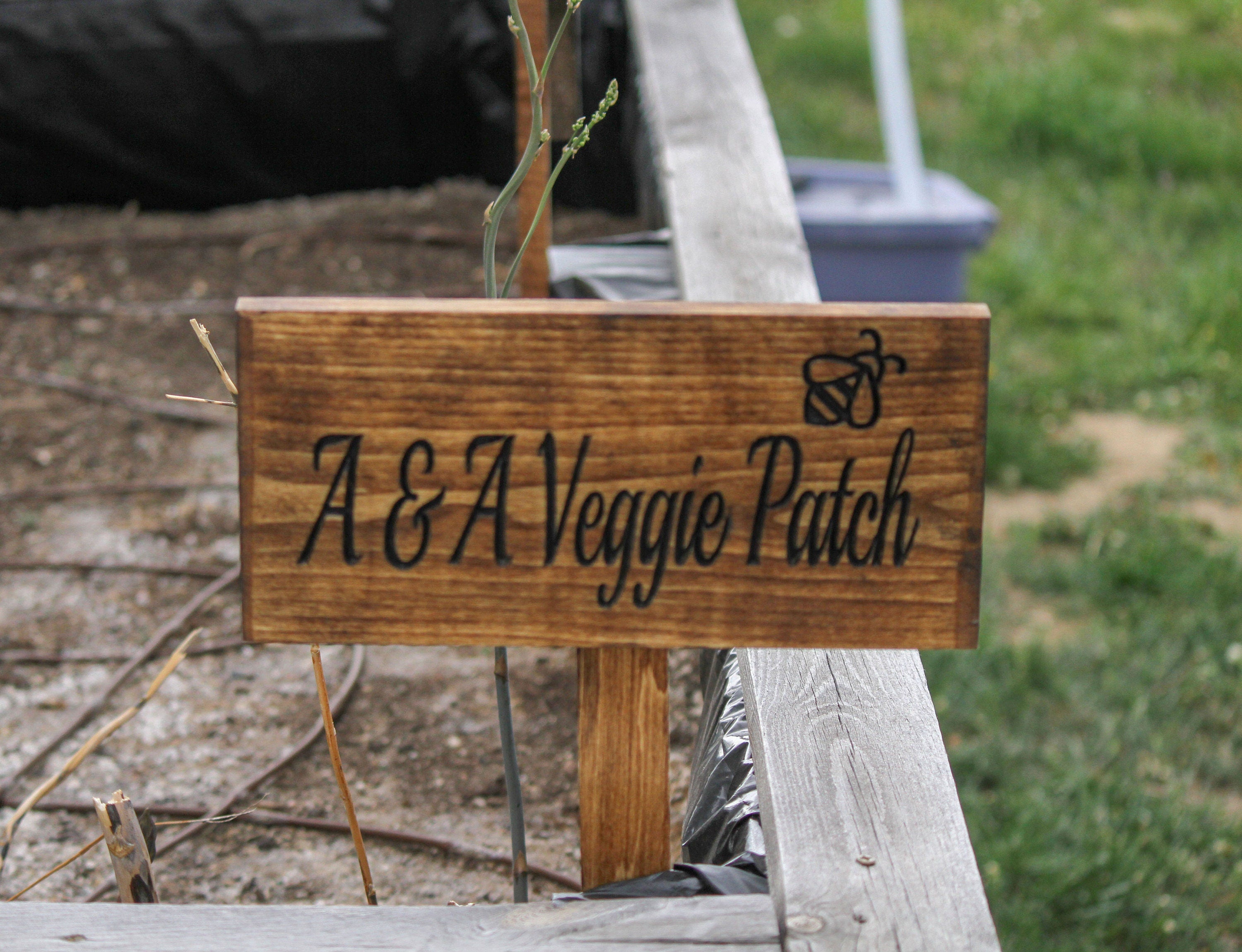 Wooden Garden Sign, Custom Garden Planter, Raised Garden Bed Decor, Personalized Outdoor Sign, Grandmas Garden Art, Custom Wood Planter Sign