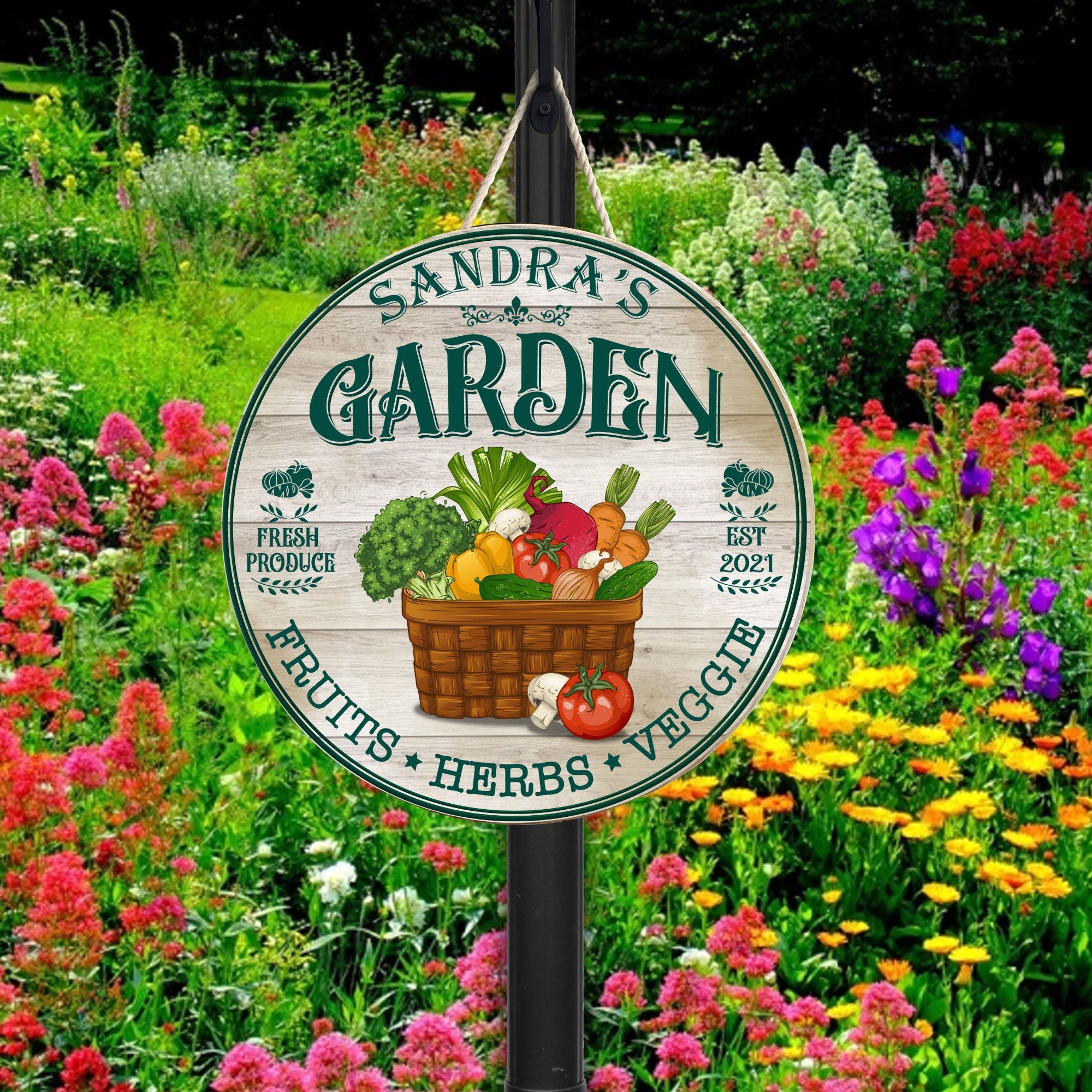 Personalized Garden Wood Sign , Garden Fresh Customized Wood Circle Sign, Custom Wood Sign Decors for Back Yard & Patio for Men Women
