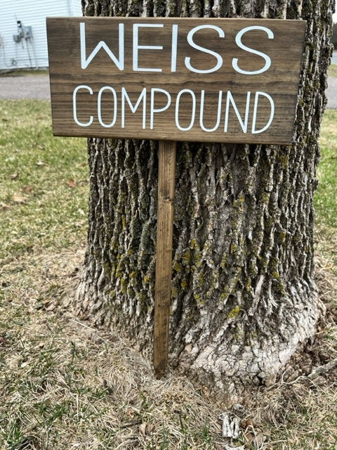 Wood Yard Stake | Your Words Here | Personalized Garden Stake | Flower Pot Sign | Gardener Gift Mom and Dad | Garden Decor