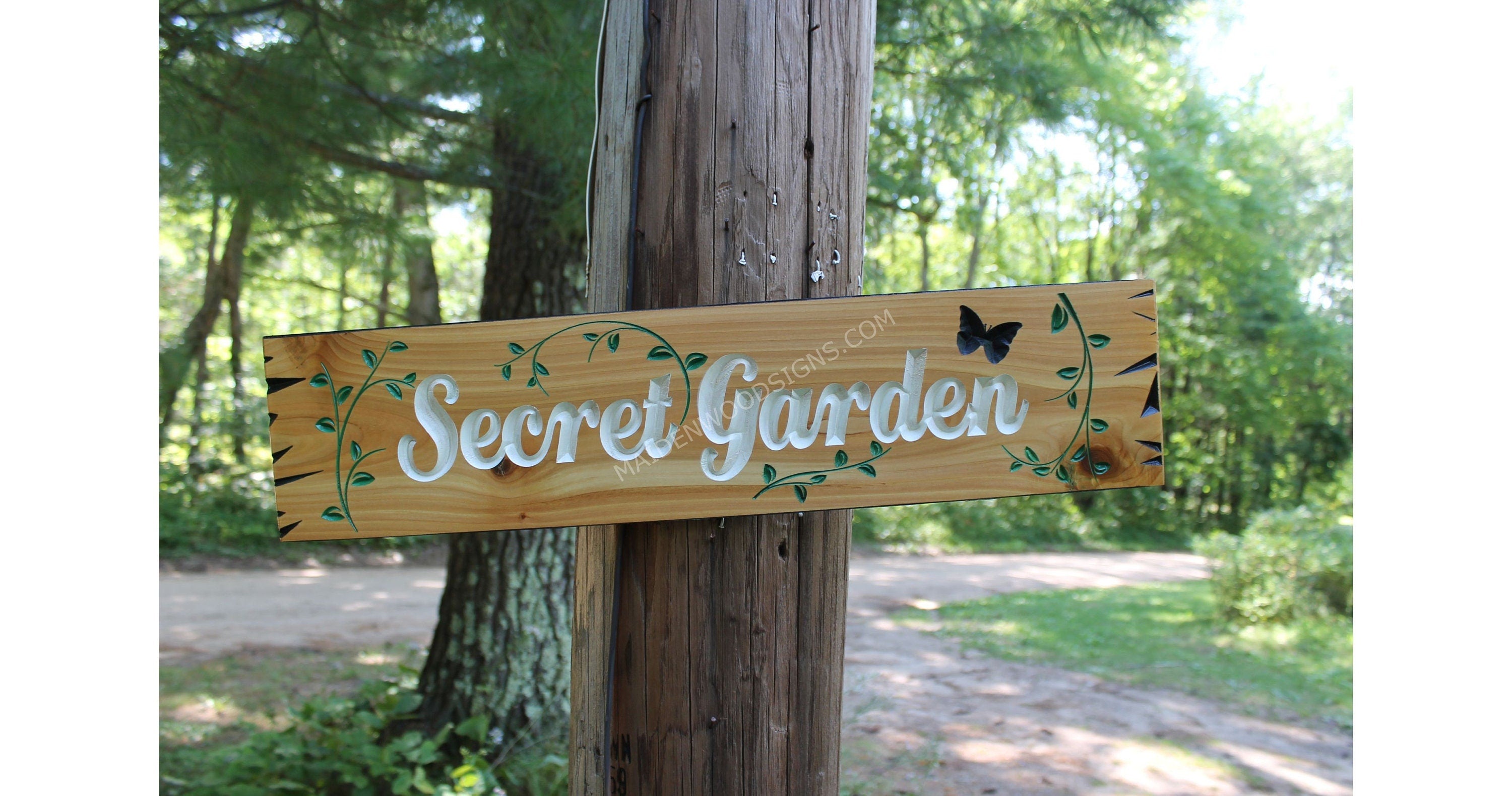 Secret Garden Directional Arrow Sign / Fictional Destination Fantasy Decor / Library Sign Book Lover / Carved Wooden Beach Trail Sign