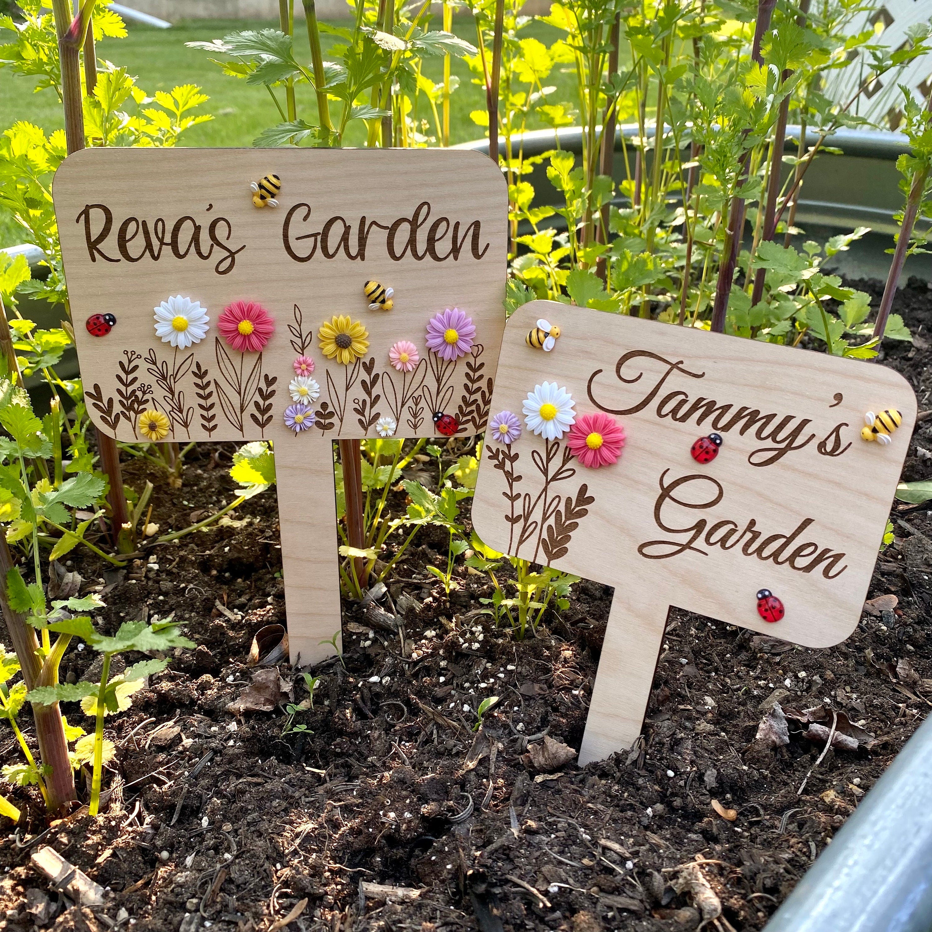 Personalized Garden Marker with Flowers Bees and Ladybugs, Custom Garden Stake, Children's Garden Sign, Garden Plaque, Mother's Day Gift