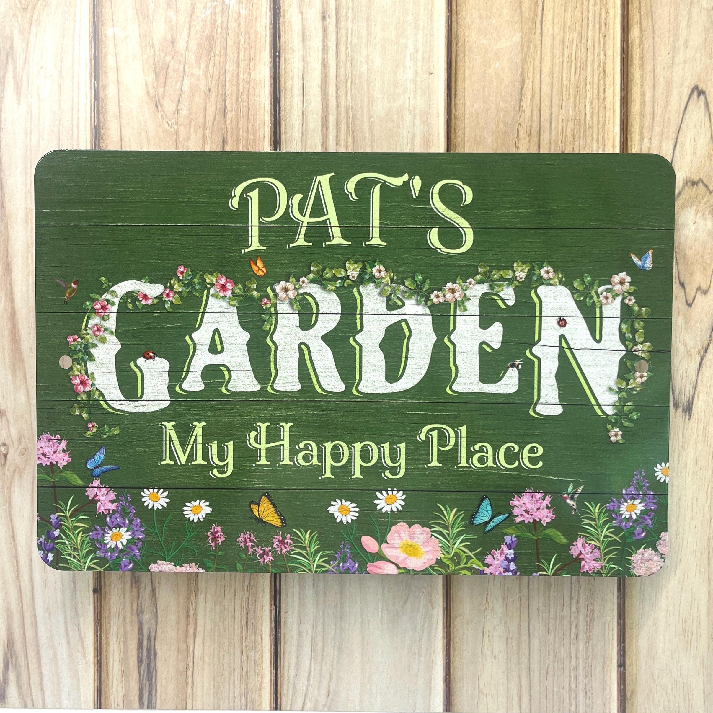 Custom Flower Garden Sign, Personalized Metal Garden Decor, Farmhouse Green Weathered Wood Design, Gift for Mom