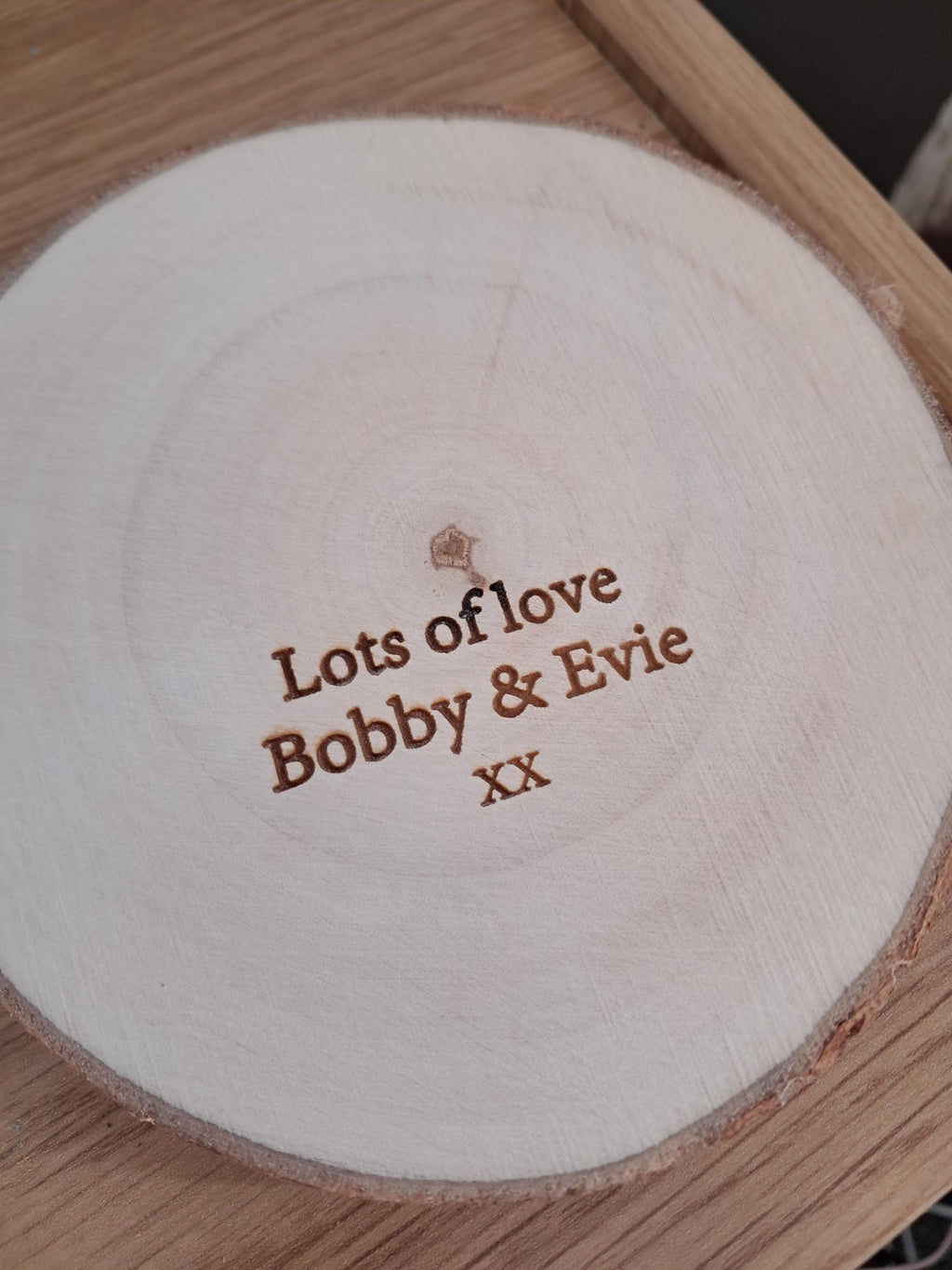 Personalised Garden Engraved Hanging Wooden Log Sign with Floral Ladybug and Bumblee Bee Decor 12-13cm