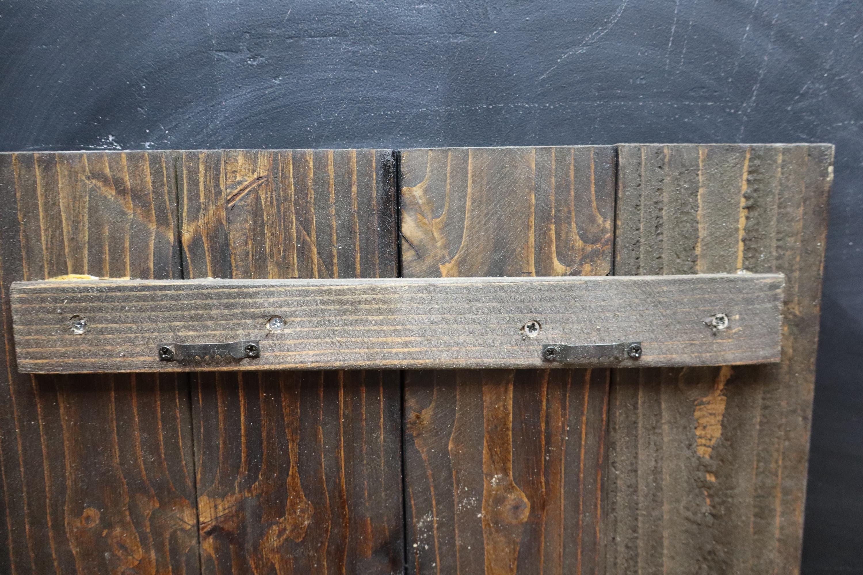 Handmade Reclaimed Wood Scarecrow Décor