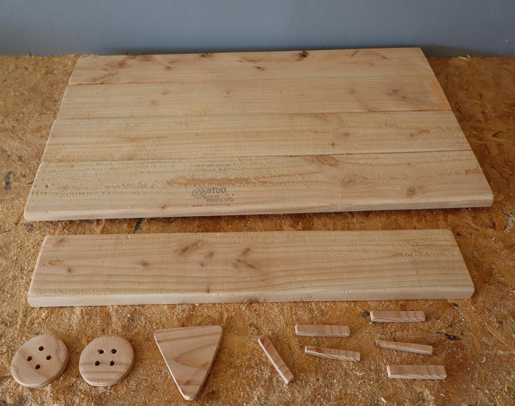 Handmade Reclaimed Wood Scarecrow Décor