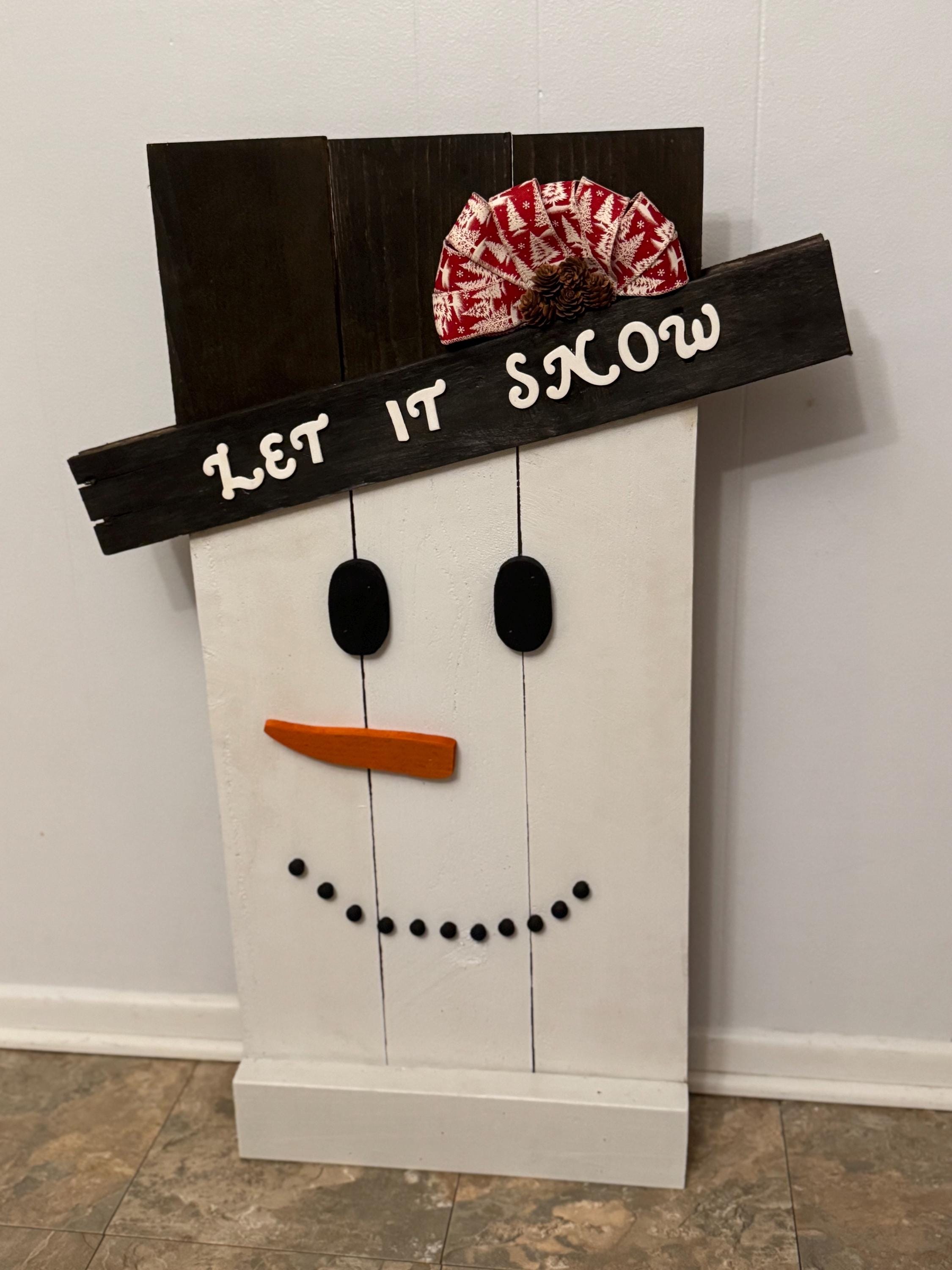 Reversible Snowman & Scarecrow Sign