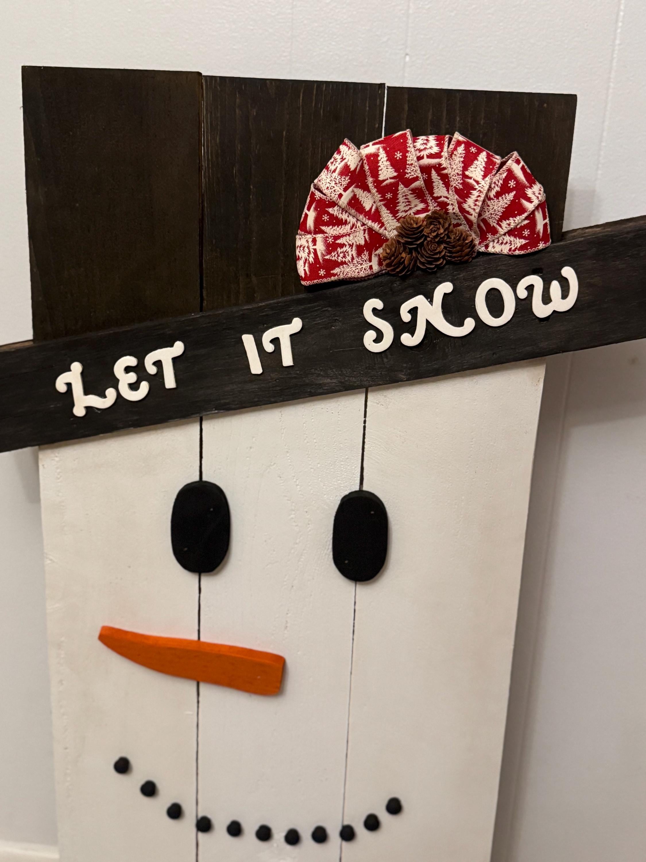 Reversible Snowman & Scarecrow Sign
