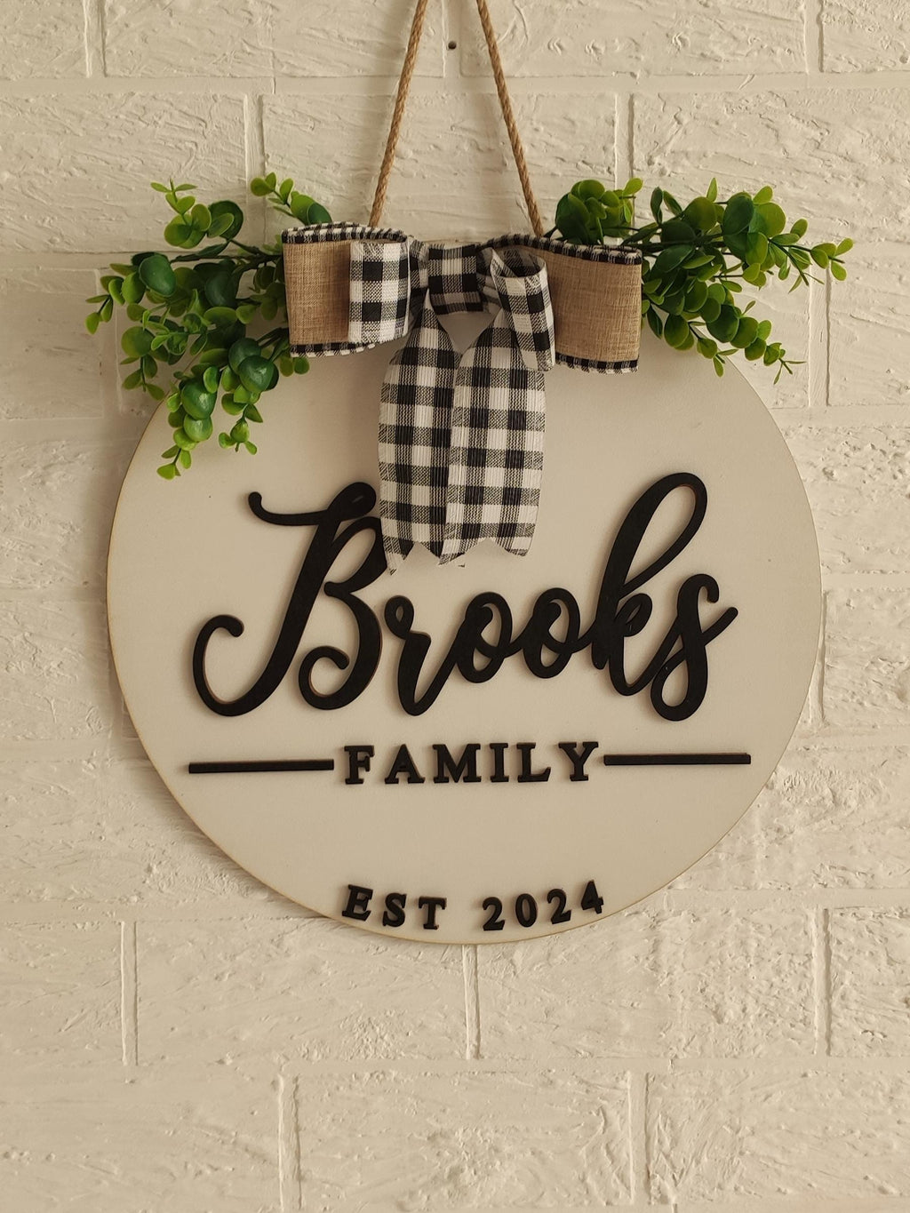 Personalized Welcome Sign Wreath Hanger