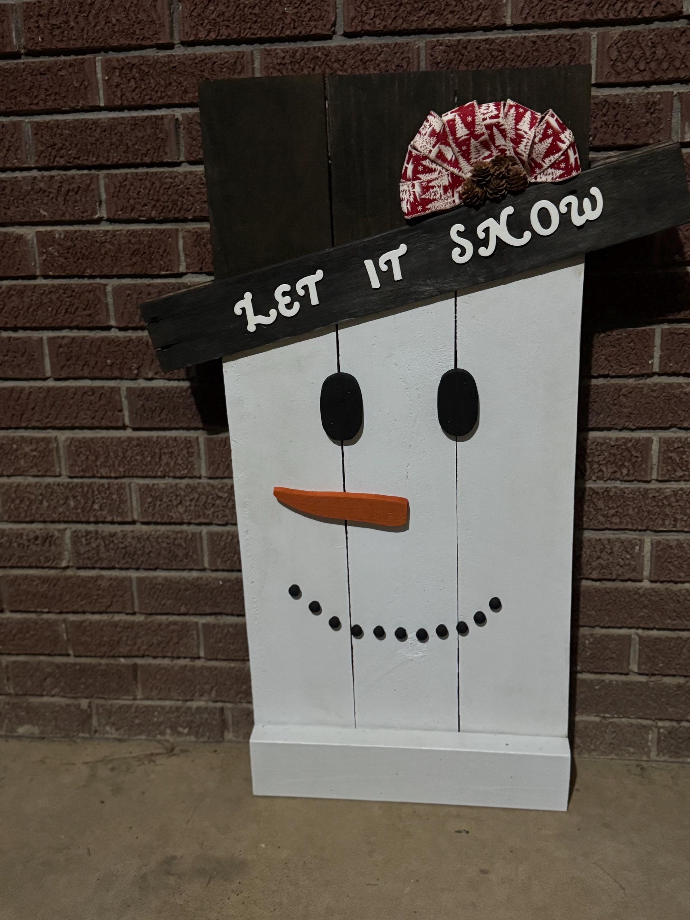 Reversible Snowman & Scarecrow Sign