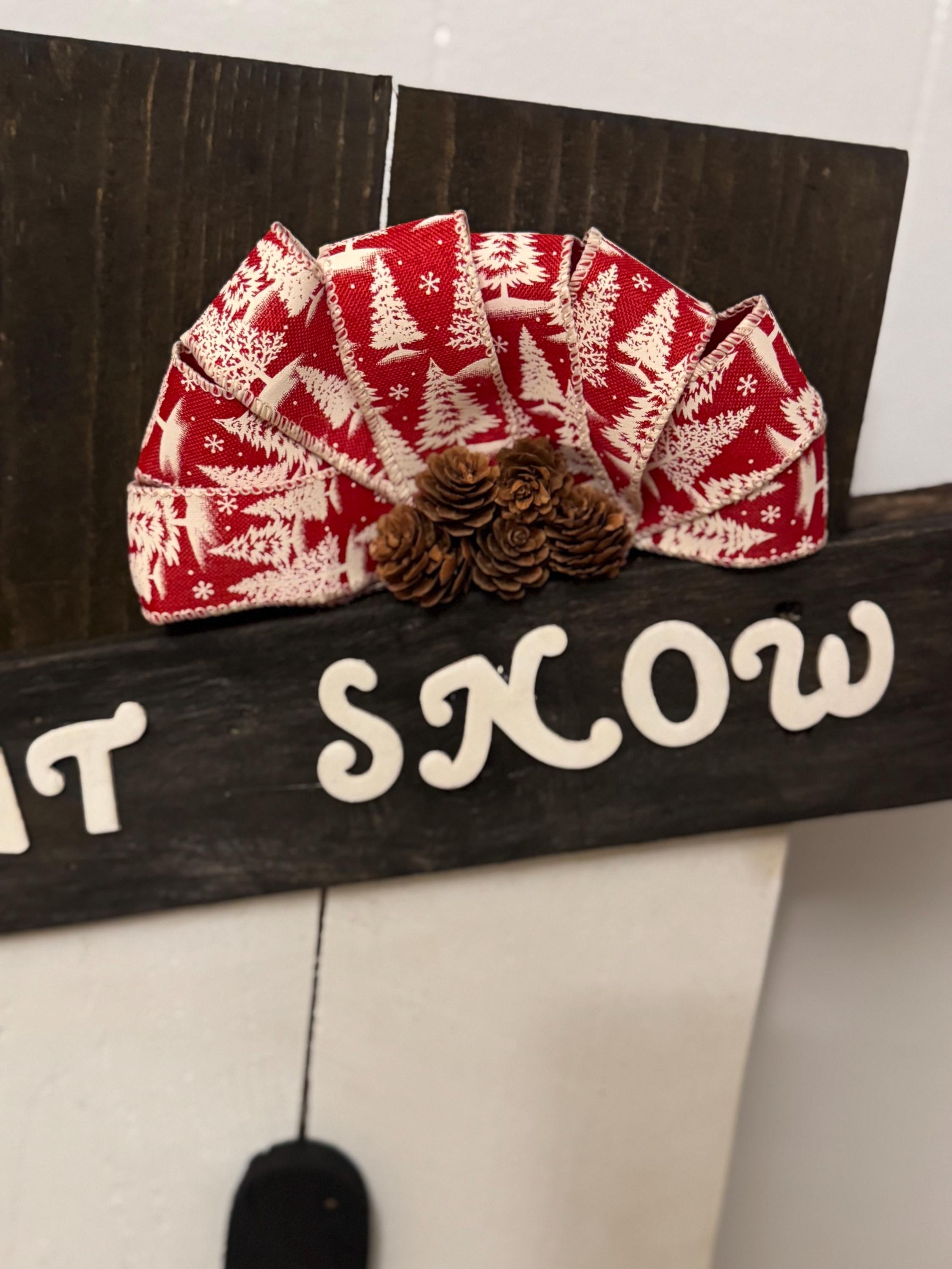 Reversible Snowman & Scarecrow Sign