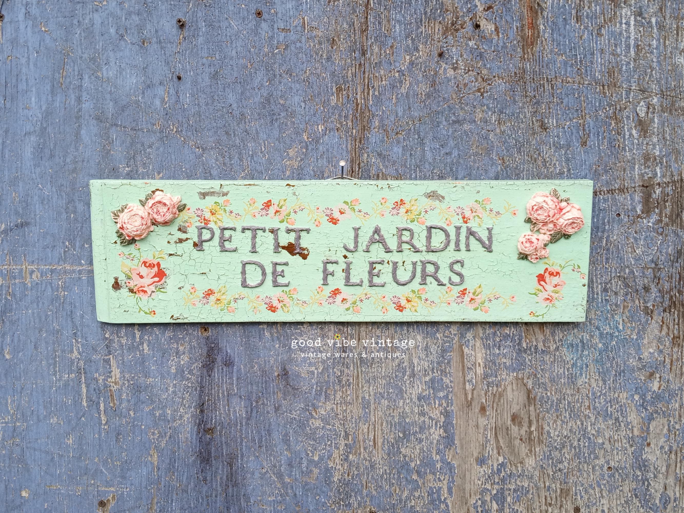 Chippy Milk Painted French Garden Sign